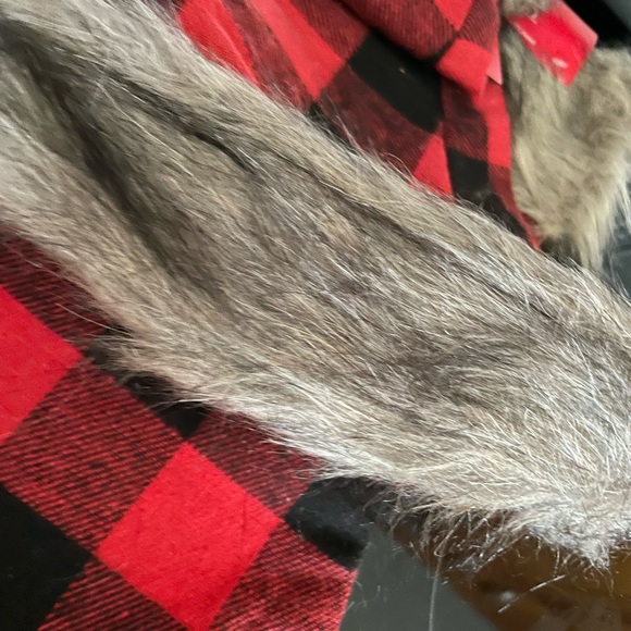 NWT Matching Plaid Christmas Santa Hat & Stockings - Picture 8 of 8